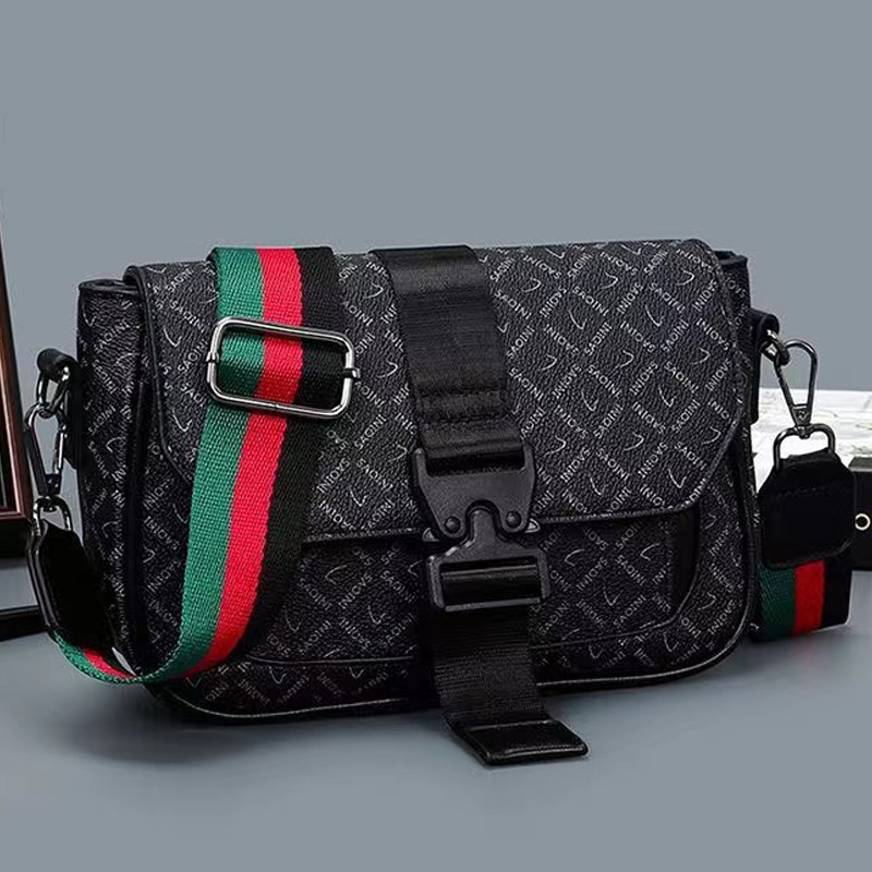 Luxury Bags For Men Brands - แฟชั่นยอดนิยมกระเป๋าผู้ชายเทรนด์แบรนด์ลำลองกระเป๋าสะพายอเนกประสงค์กระเป๋าเดินทางระดับไฮเอนด์กระเป๋าสะพายข้างกระเป๋าดีไซน์หรูกระเป๋าถือ