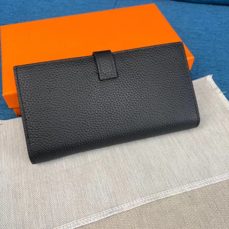 Luxury Bags Classy - กระเป๋าสตางค์หนังพับได้สุดหรู รุ่นใหม่ ปี 2023 กระเป๋าถือผู้หญิง สะพายไหล่เดียว