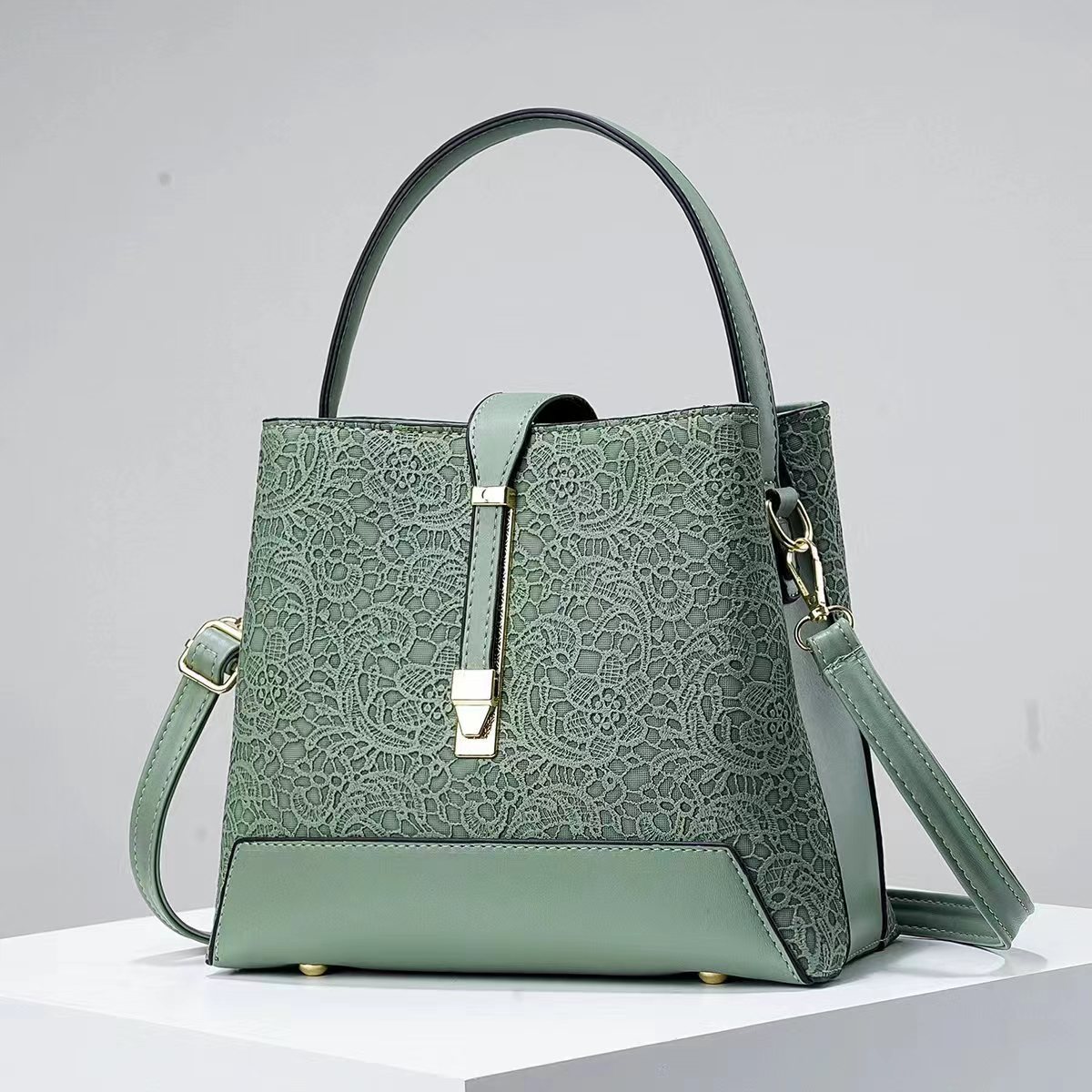 ใหม่หรูหรา Tote กระเป๋าหนัง Cl - Luxury Bags Classy บทวิจารณ์และราคา