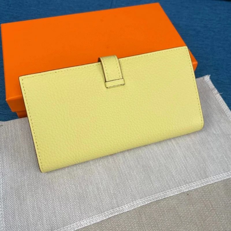 กระเป๋าสตางค์หนังพับได้สุดหรู  - Luxury Bags Classy บทวิจารณ์และราคา