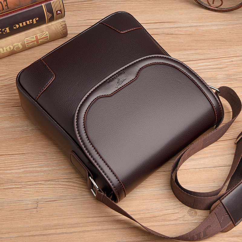 แบรนด์หรูผู้ชายหนังไหล่กระเป๋า - Luxury Bags For Men Brands บทวิจารณ์และราคา