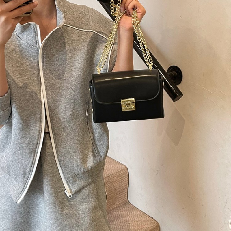กระเป๋าหนังสะพายข้างแบรนด์หรูส - Luxury Bags Classy บทวิจารณ์และราคา