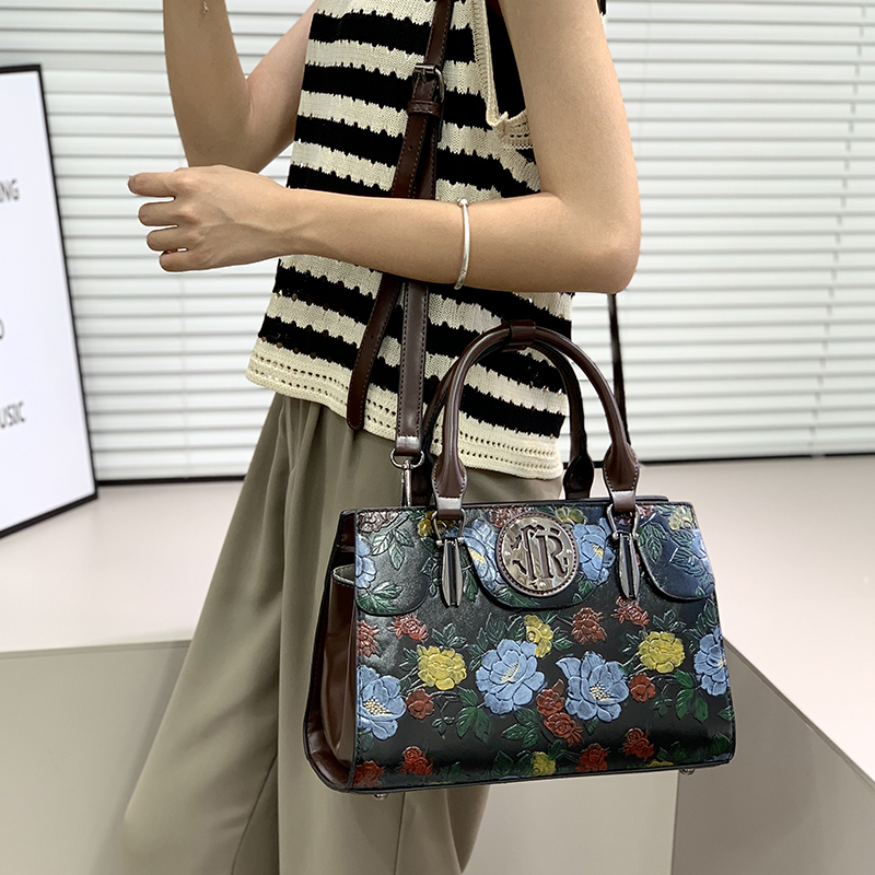 กระเป๋าโท้ทลายดอกไม้สไตล์วินเท - Luxury Bags Vegan Leather บทวิจารณ์และราคา
